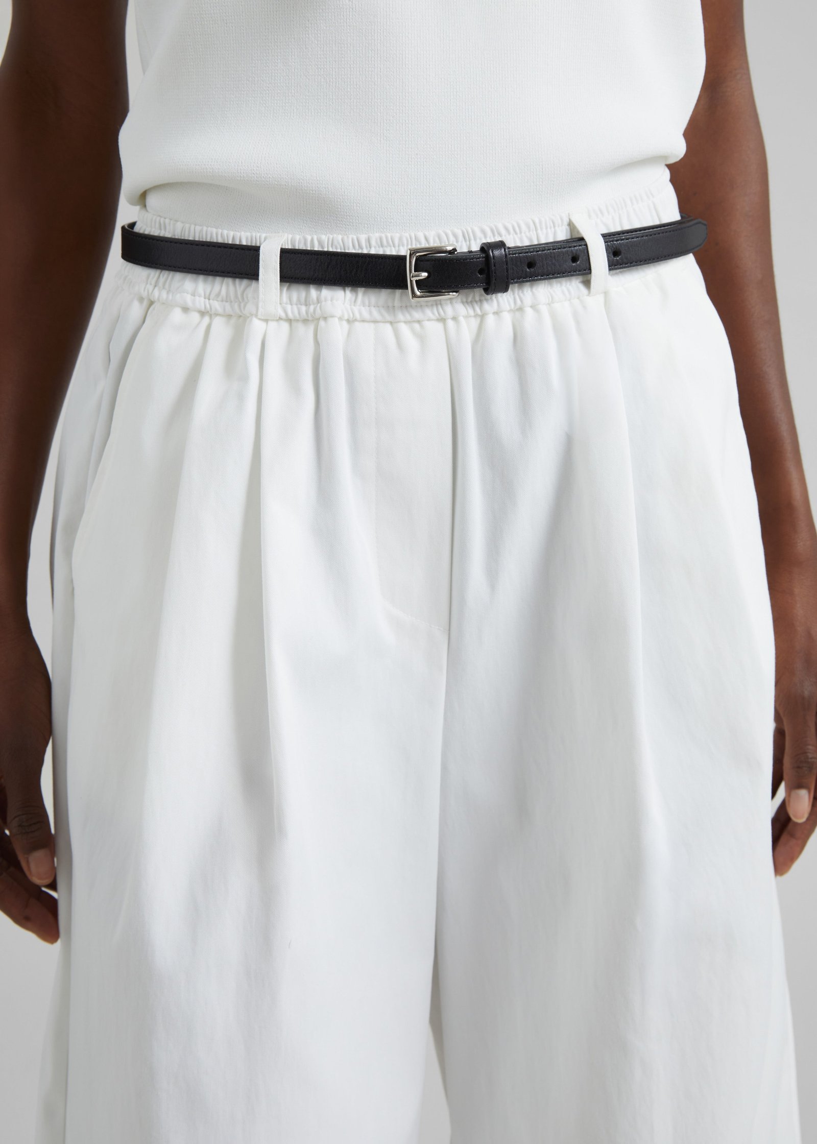 Arvert Bermuda Shorts - White - Image 3