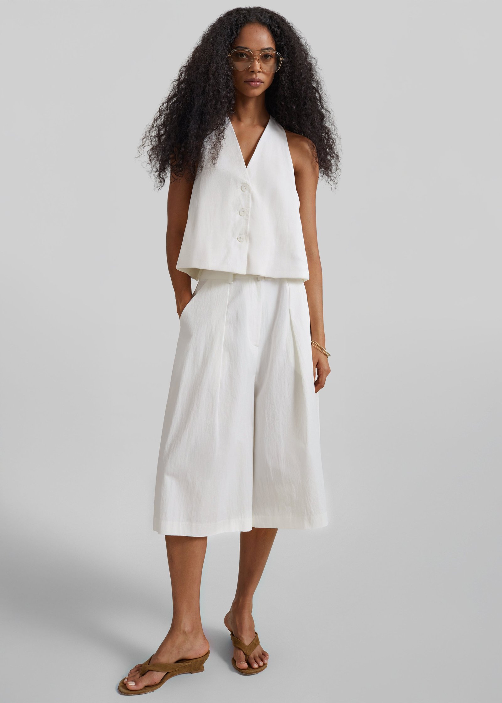 Aurea Wide Bermuda Shorts - Ivory - Image 6
